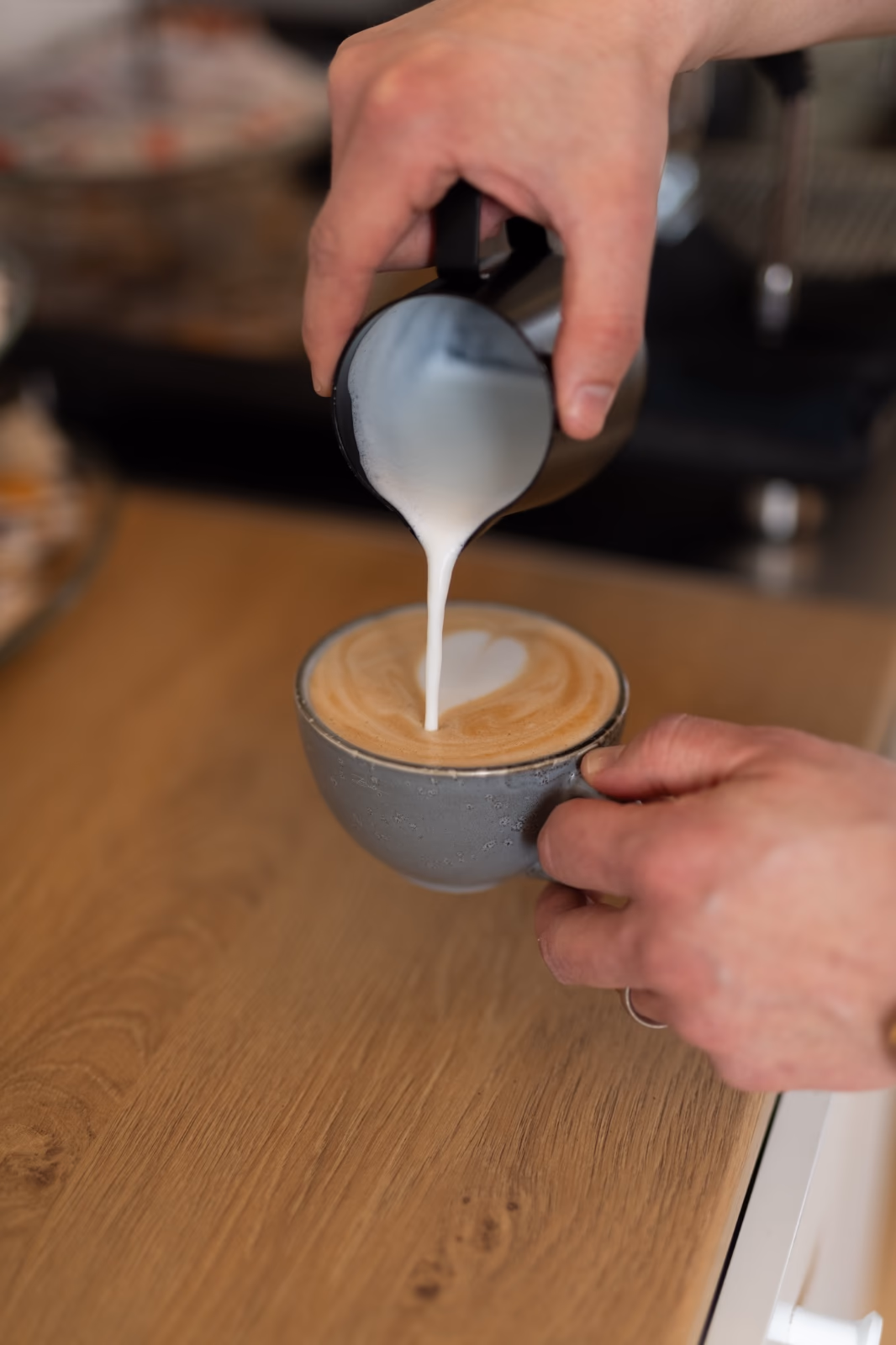 Latte Macchiato mit Latte Art